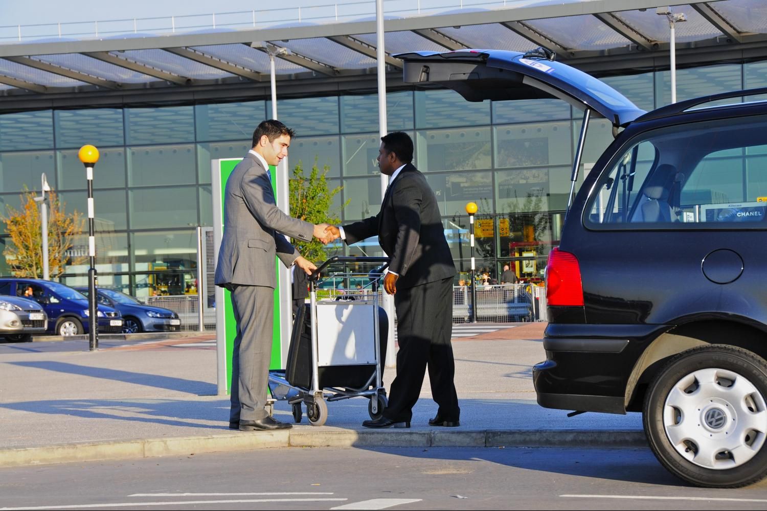 Airport Taxi Services: Why BTS Professional Cars is Your Best Choice for Convenient and Reliable Travel