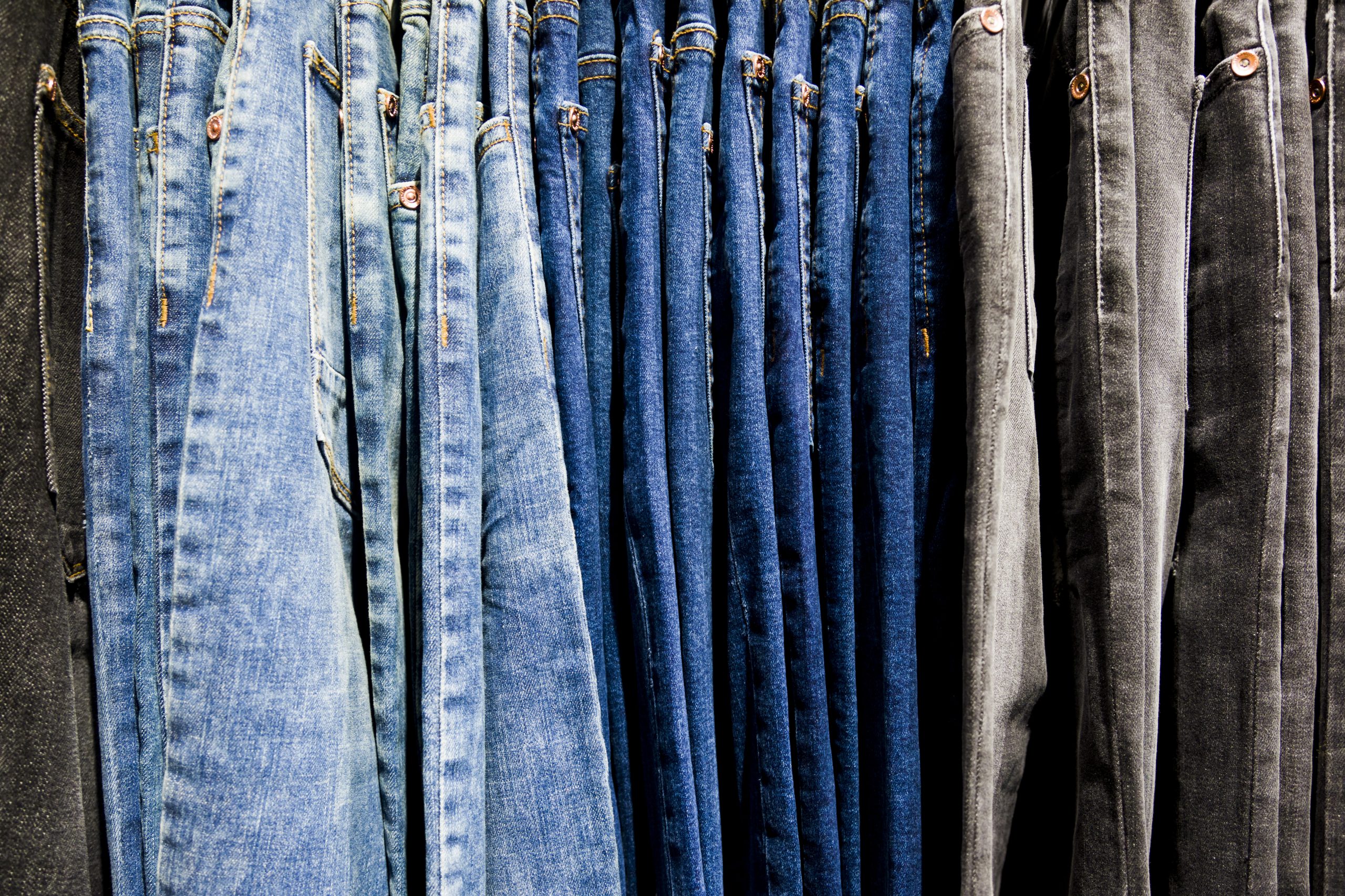 Ahmedabad: The Perfect Place for Retailers to Source from Jeans Manufacturers and Wholesalers