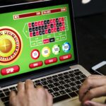 What Are the Secrets of Success in Online Blackjack Games?