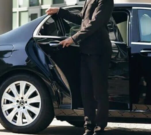 Luxury Hire Cars Melbourne – Experience Premium Airport Transfers