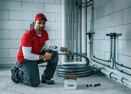 Commercial Plumber