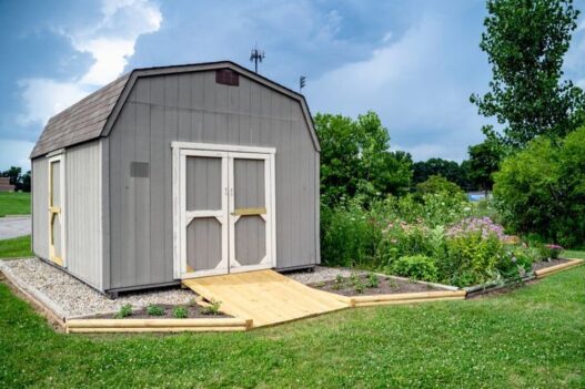 gambrel shed with porch in Indiana