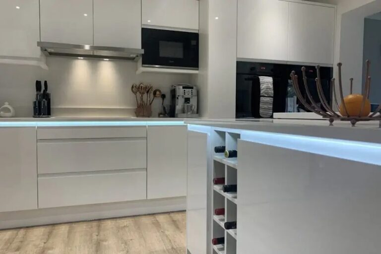 In What Order Should a Kitchen Remodel Be Done? - Cube Installations