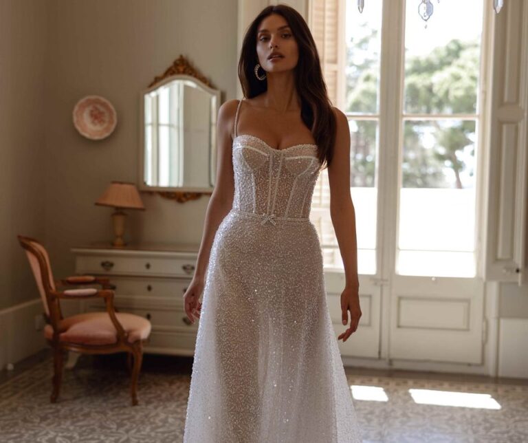 Wedding dress