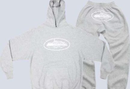 From the Streets to the Screen Corteiz Clothing’s Rise in Online Fashion